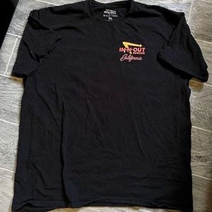 VINTAGE IN N OUT T SHIRT SIZE XL